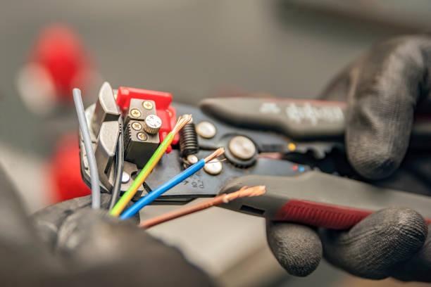 Best Industrial Electrical Services  in Romeovle, IL